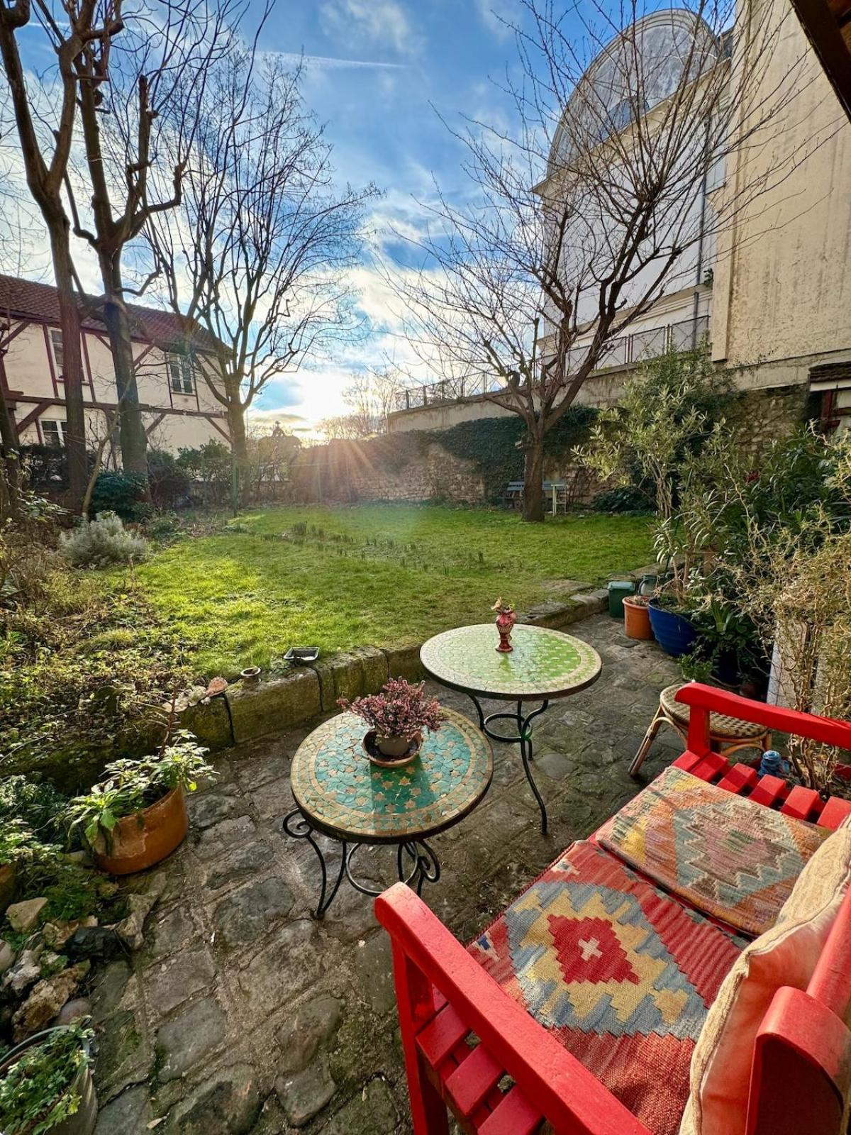 Montmartre Hidden Artist Loft Appartement *